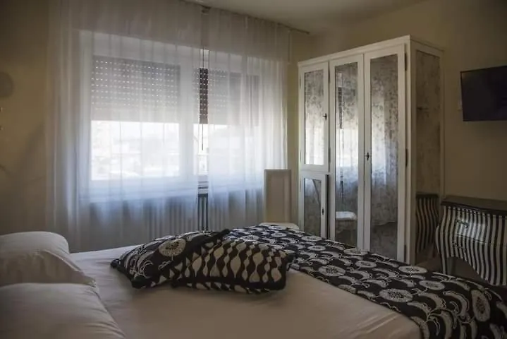 Central Station Rooms Mestre Gasthof